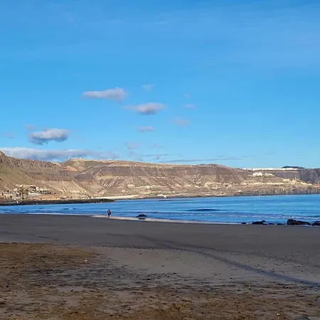 Dark By Canariasgetaway